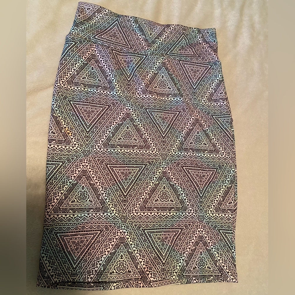 Pastel/Aztec Lularoe Cassie pencil skirt size medium